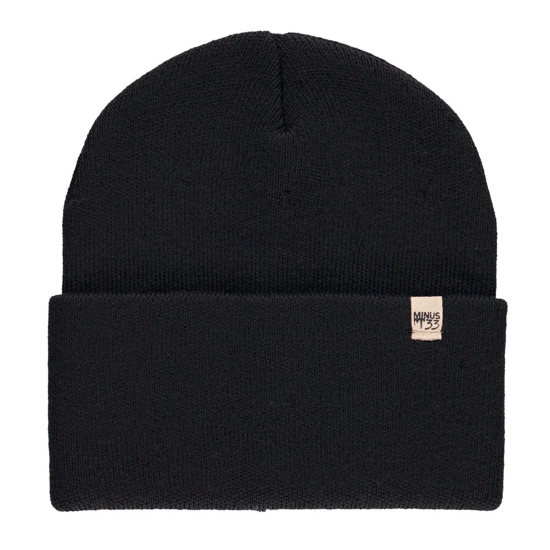 A midweight, double-layered, hundred percent, super soft merino wool beanie that keeps you warm, but won't let you overheat. This hat is perfect for a hike up the mountain or a walk around the block on a chilly day!
#color_black