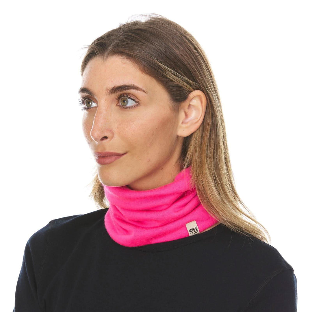 100% Merino Wool Neck Gaiter - Midweight, close-up of a product detail 