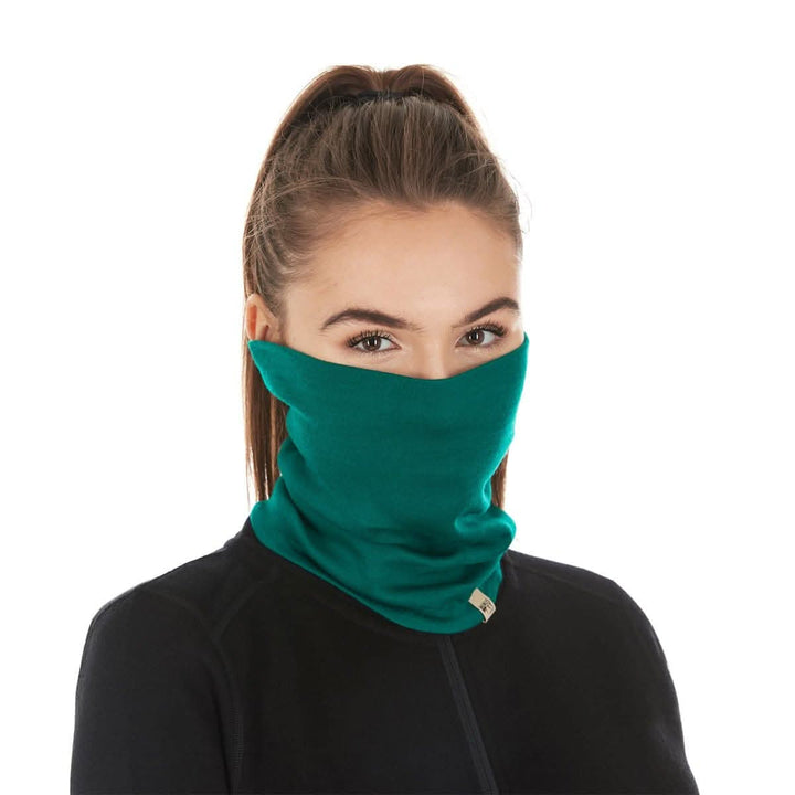 Minus33 Merino Wool Clothing Midweight Wool Neck Gaiter, front three-quarter view close-up of the fabric 
