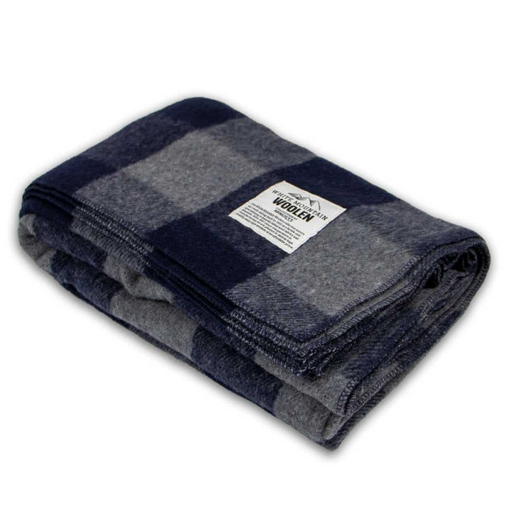 Minus33 Merino Wool Clothing White Mountain Woolen Camp Blanket. Alternate view. 